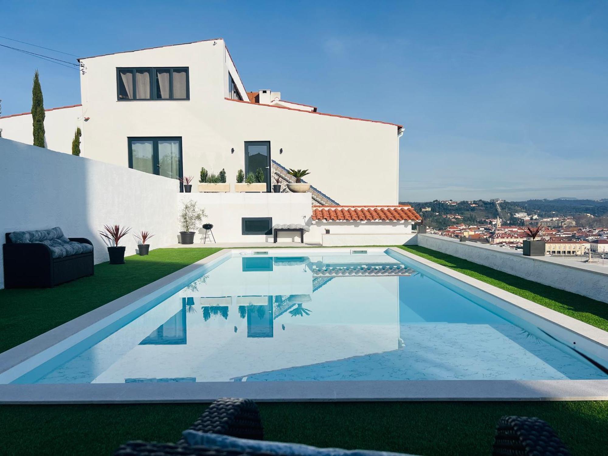 Vila Pombal Tomar Apartments - Pool & City Views Exterior photo